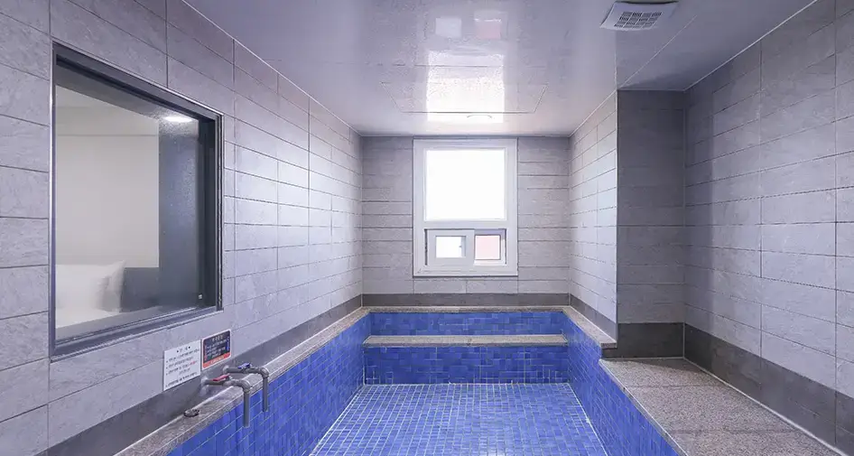 출처-www.bugokroyalhotel.com